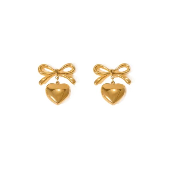 Carina Gold Earring